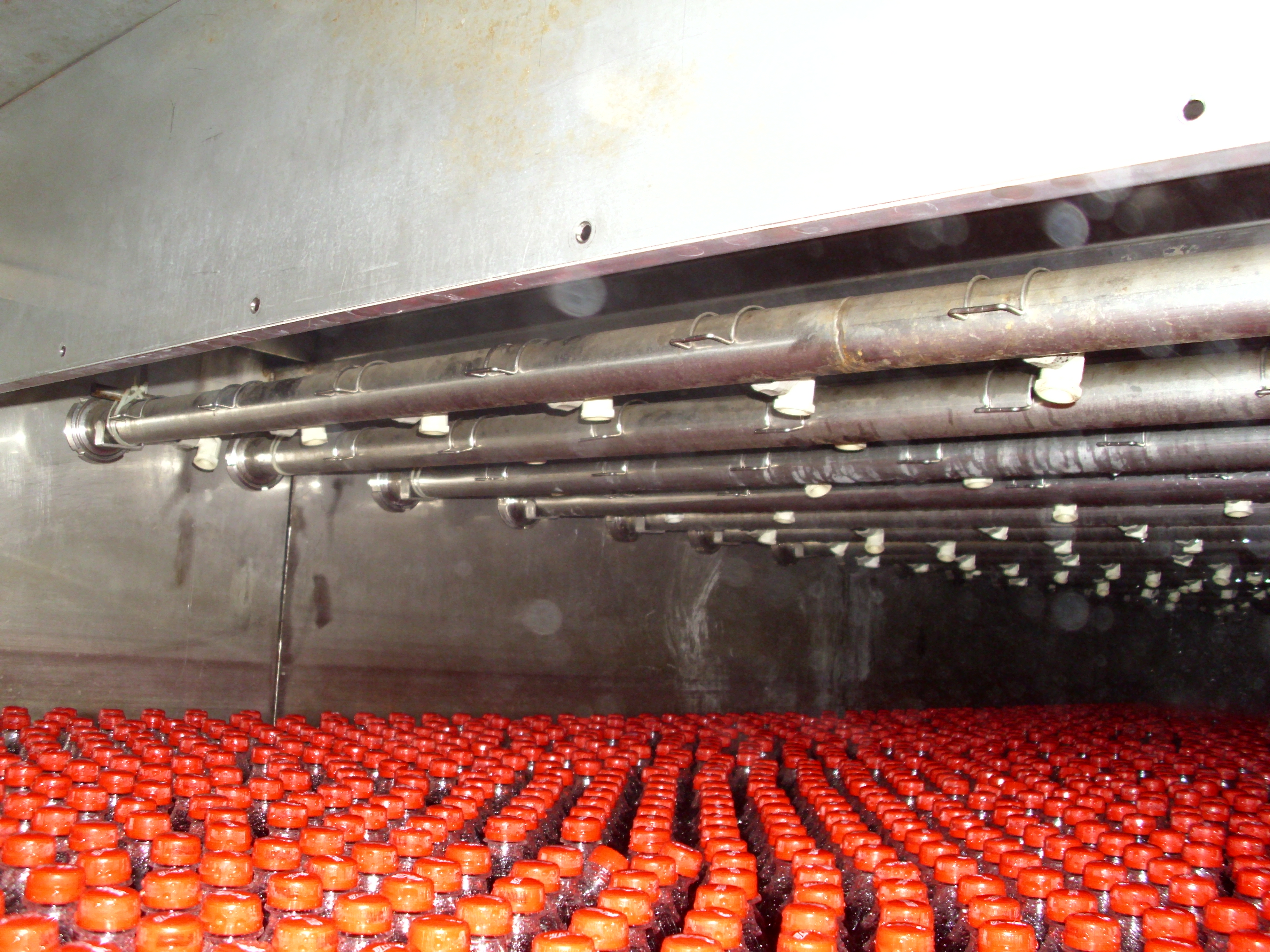 Опрыскивая и охлаждающий туннель