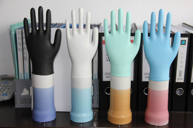 Прозрачные нитриловые перчатки